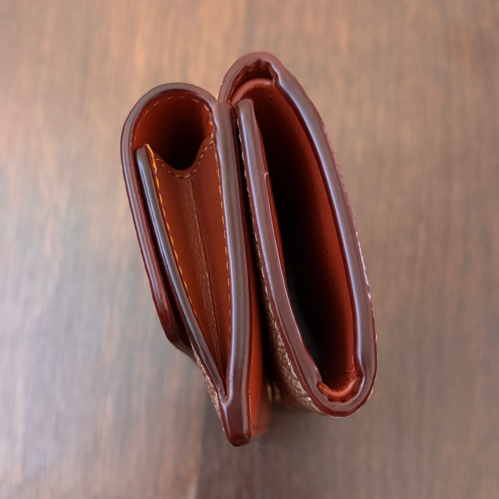 Coach Essential Mini Trifold Wallet in Signature Canvas - Picture 7 of 7